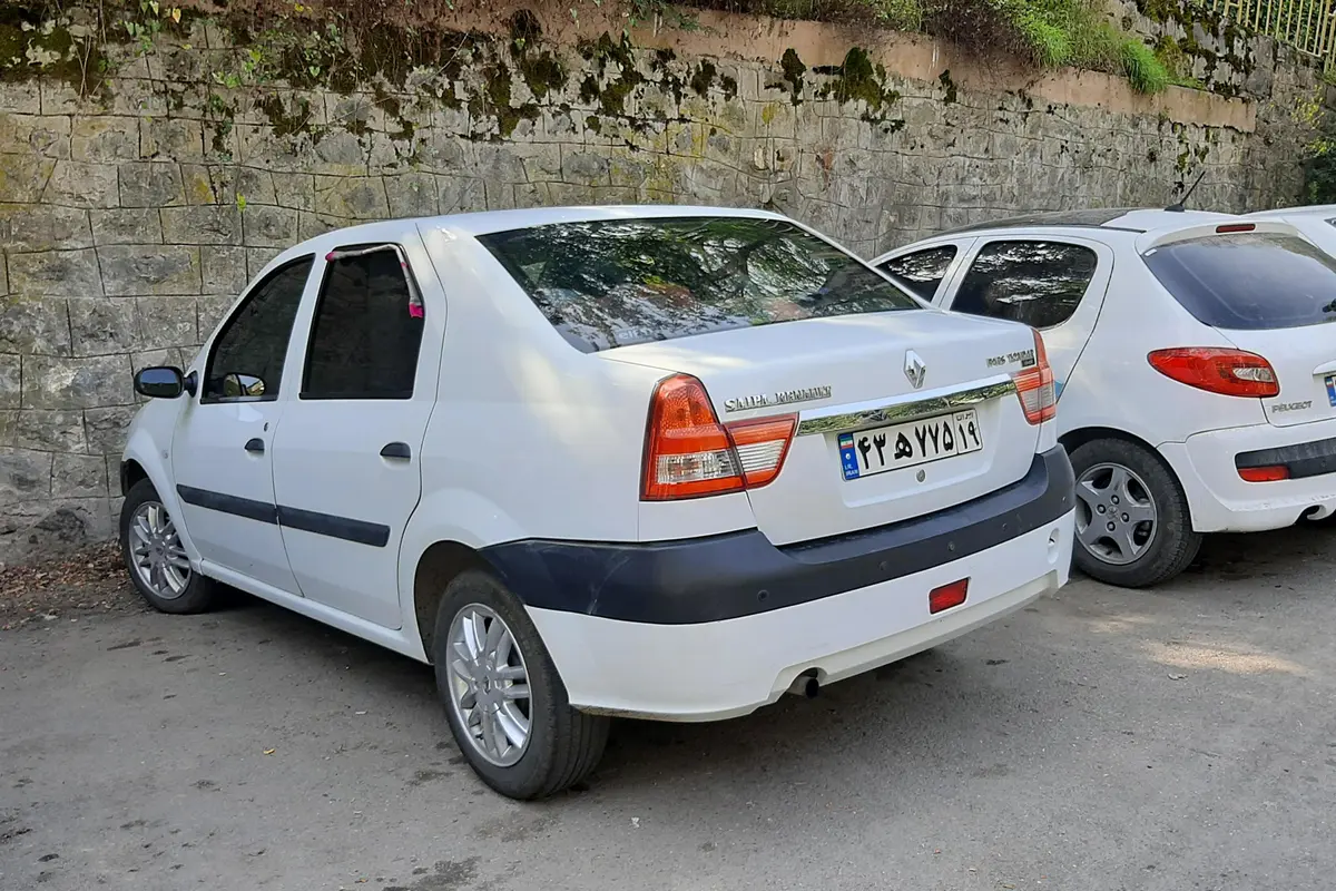 رنو،  پارس تندر
