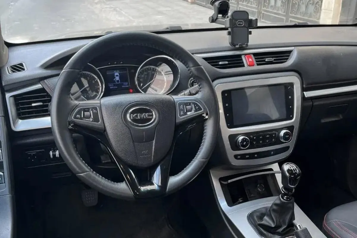 کی ام سی،  T8