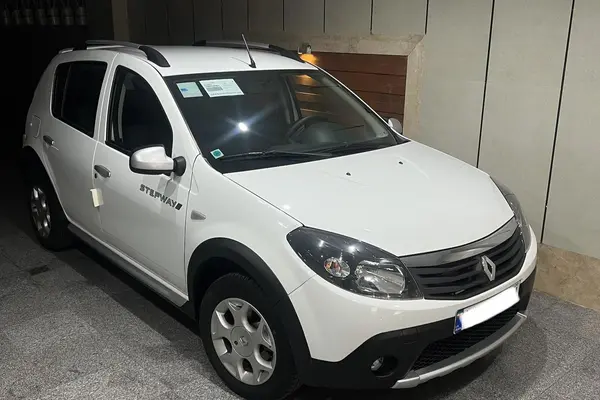 رنو، ساندرو استپ وی