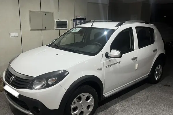 رنو، ساندرو استپ وی