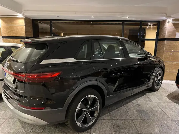آئودی  Q5 e-tron