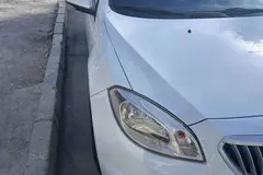 برلیانس، H330