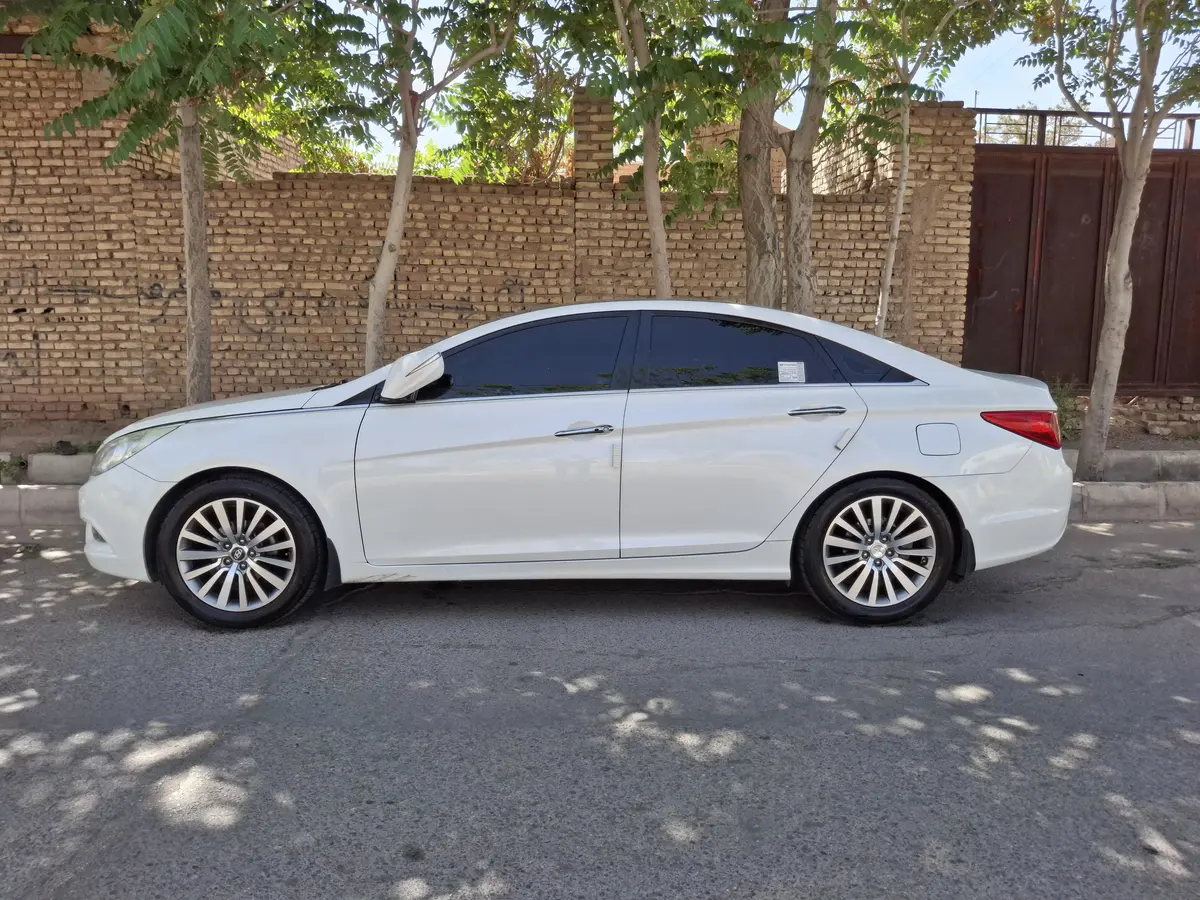هیوندای،  سوناتا