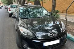 مزدا، 3 نیو صندوق دار