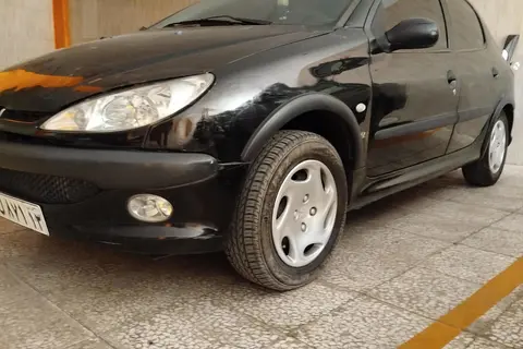 پژو، 206