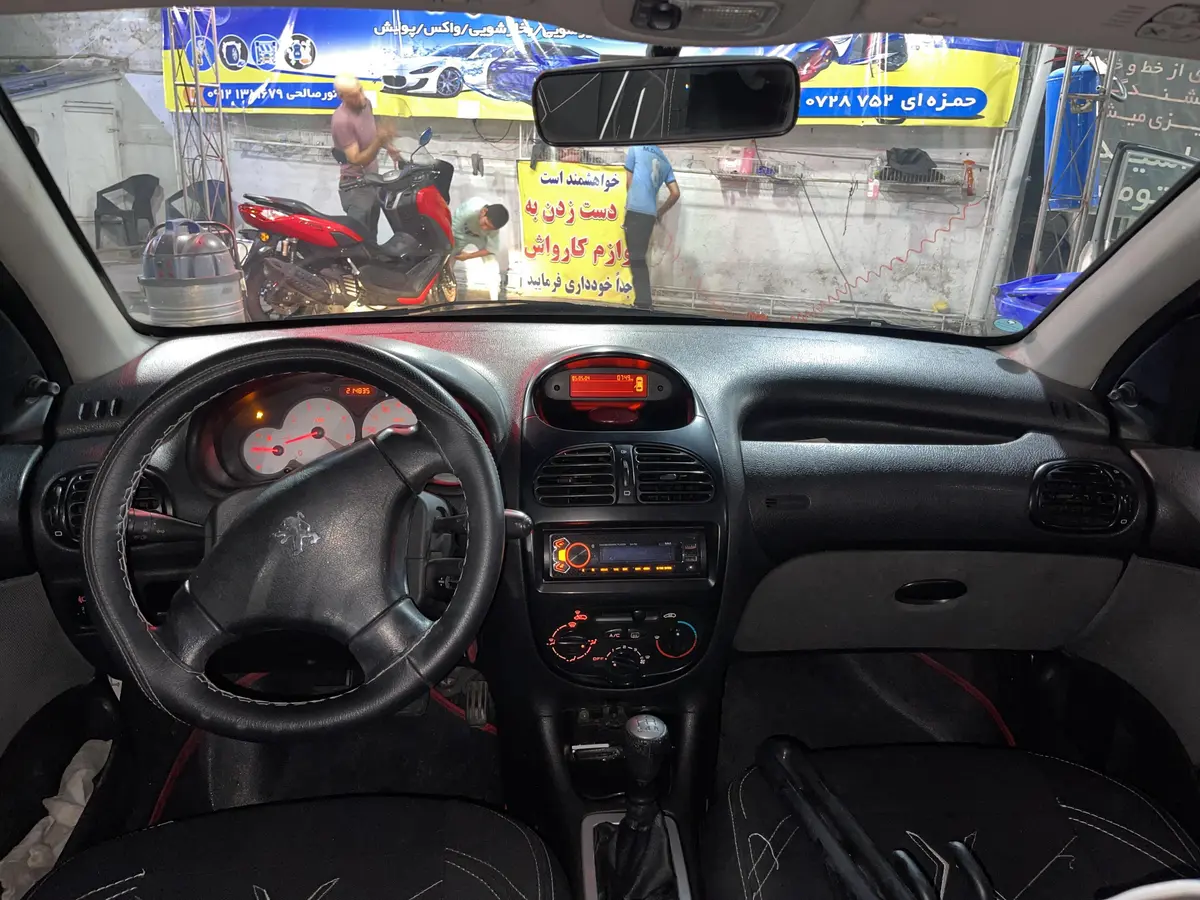 پژو  206