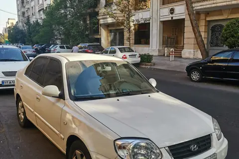 هیوندای، ورنا
