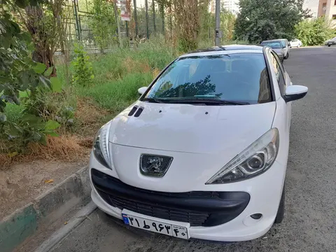پژو، 207