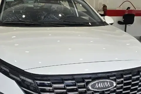 ام وی ام، X33 کراس