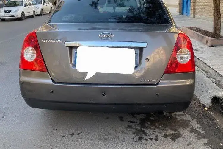 ام وی ام،  530