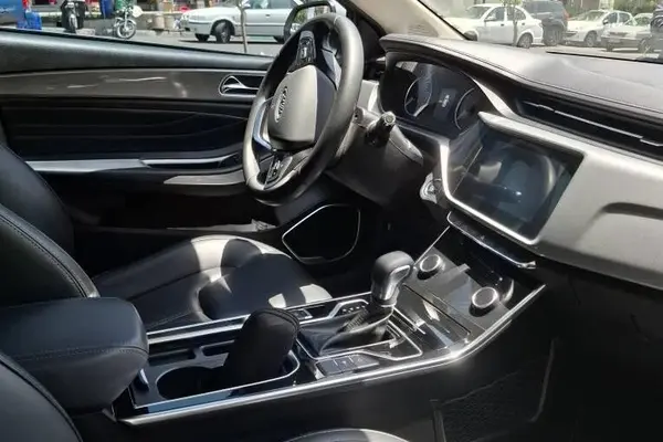 ام وی ام  آریزو 5ev