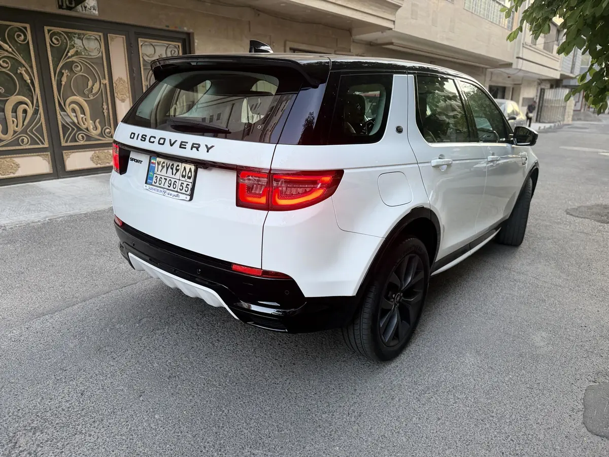 لندرور،  دیسکاوری اسپرت