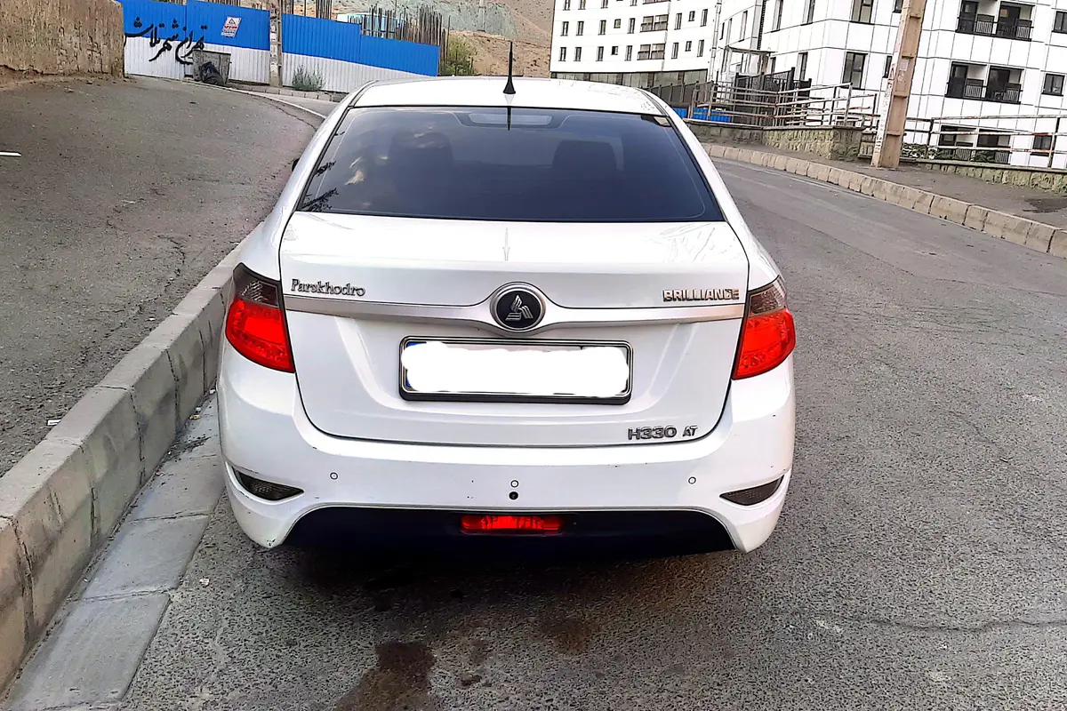 برلیانس،  H330