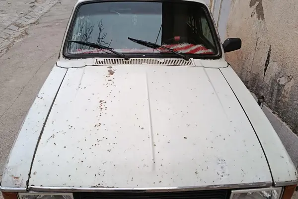 پیکان، سدان