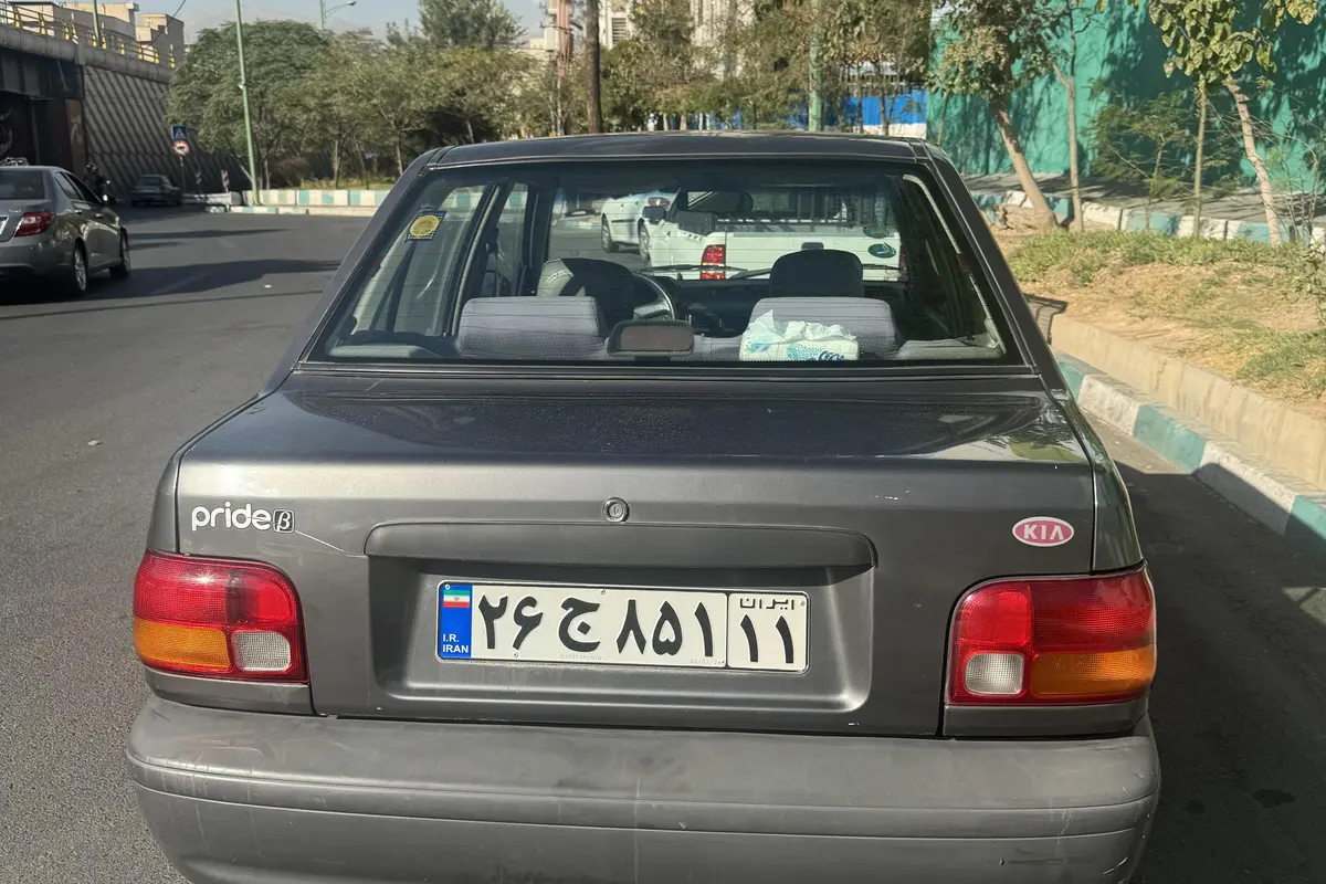 پراید،  صندوق دار