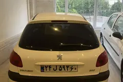 پژو، 206