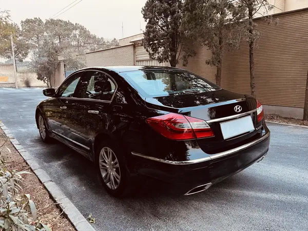 هیوندای، جنسیس