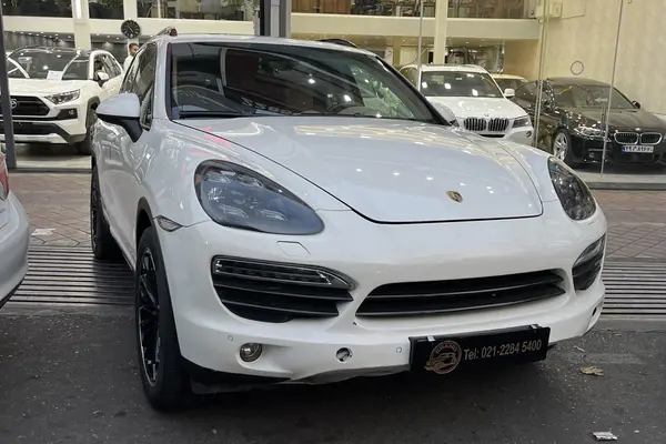 پورشه، کاین