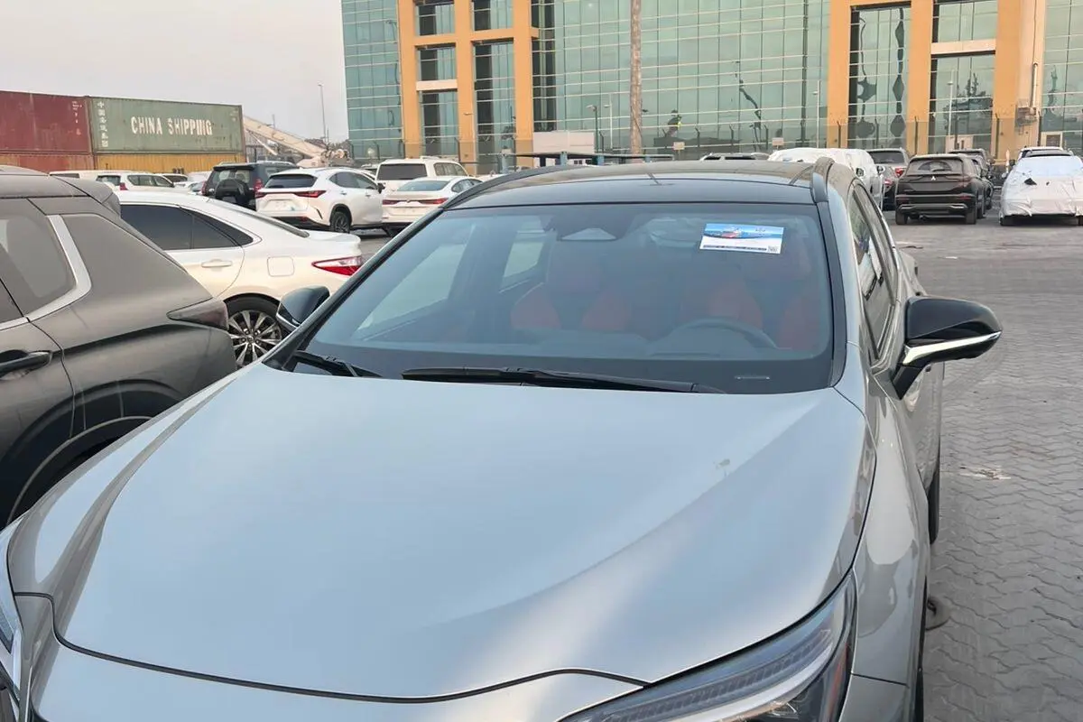 لکسوس،  NX