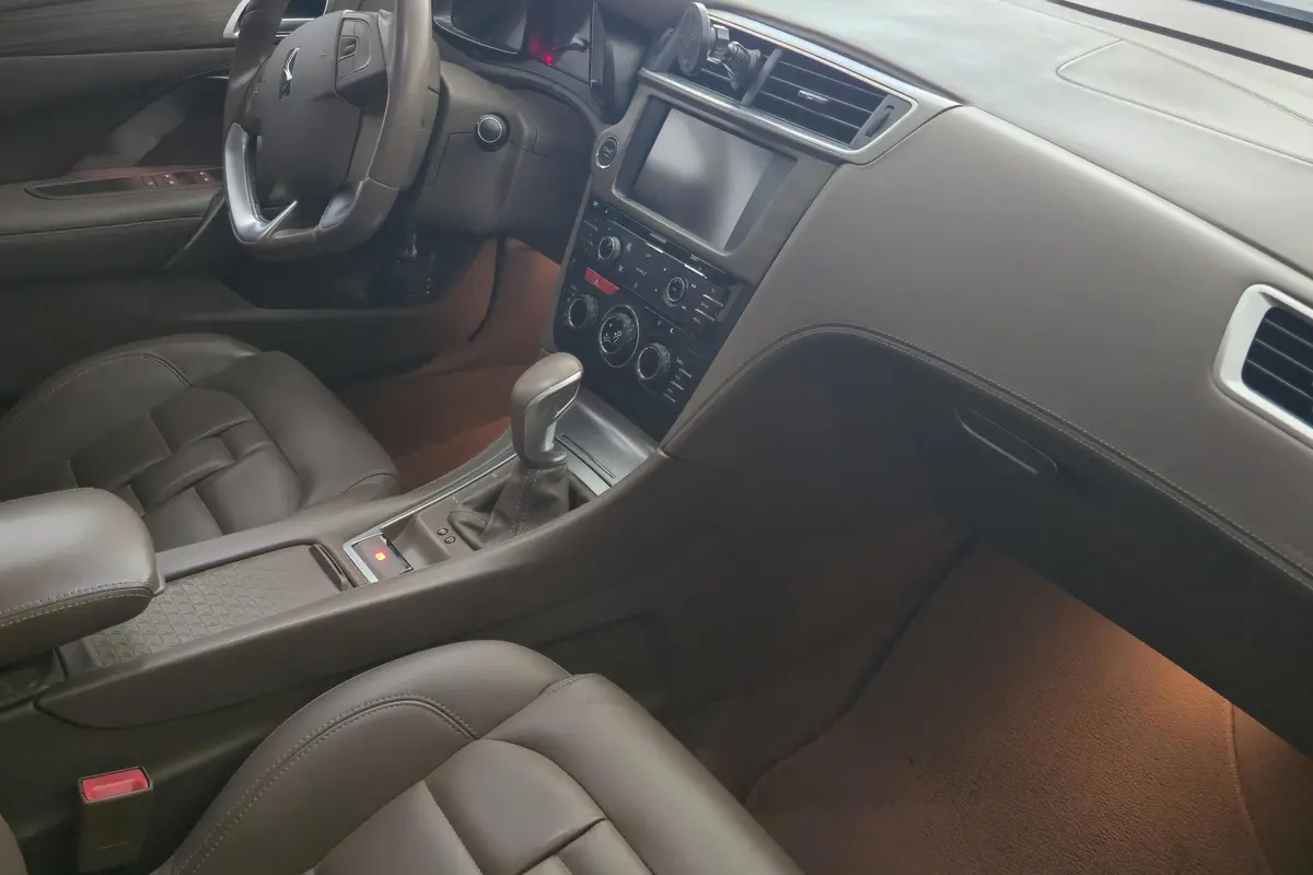 دی اس  5LS