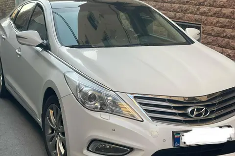 هیوندای، آزرا (گرنجور)