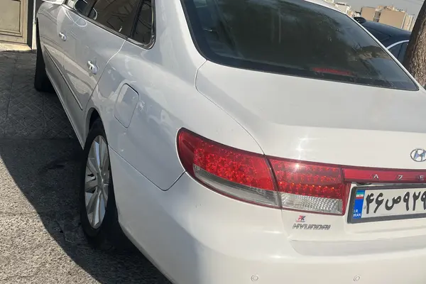 هیوندای، آزرا (گرنجور)