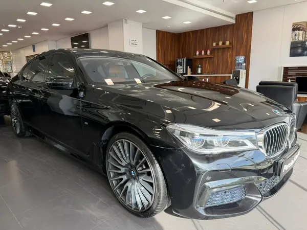 ب ام و، سری 7