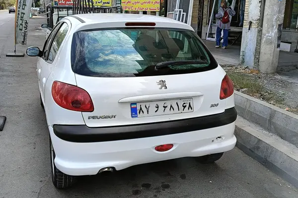 پژو  206
