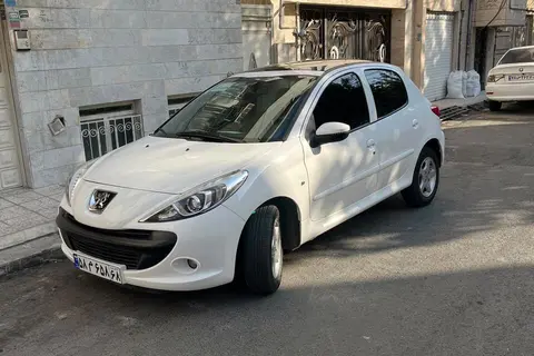 پژو، 207