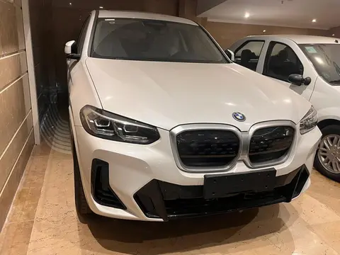 ب ام و، iX3