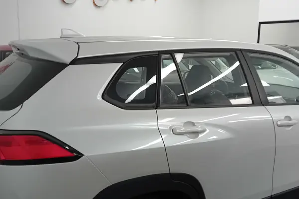 تویوتا، کرولا کراس هیبرید