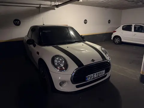 مینی، کوپر