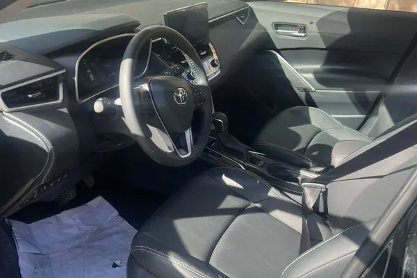 تویوتا، فرانت لندر هیبرید