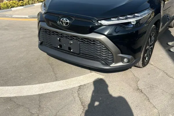 تویوتا، فرانت لندر هیبرید