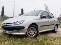 پژو، 206 SD
