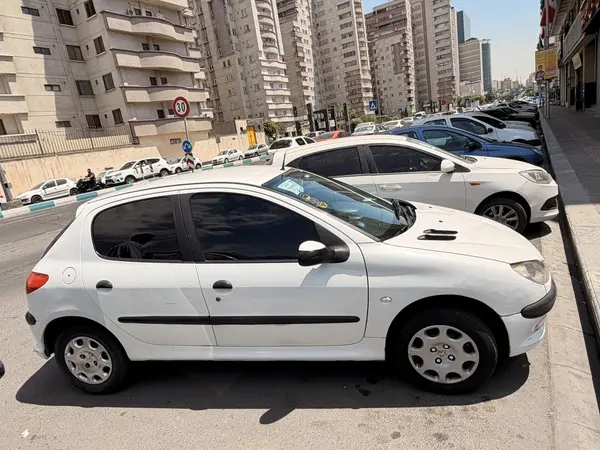 پژو  206