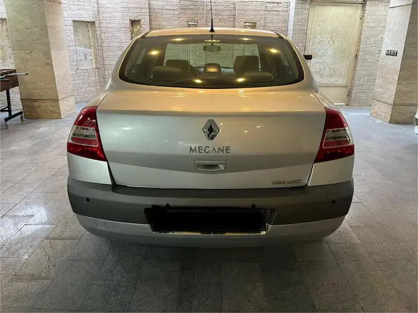 رنو، مگان (مونتاژ)