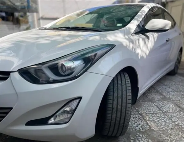 هیوندای، النترا