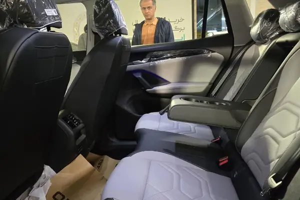 فولکس، تایرون L