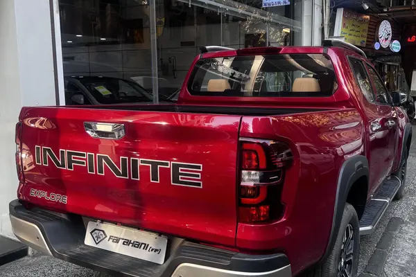 اینفینیت، اکسپلورر