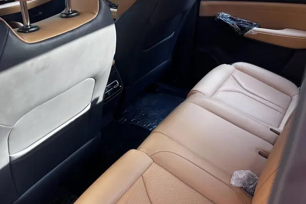 اینفینیت، اکسپلورر