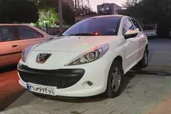 پژو، 207