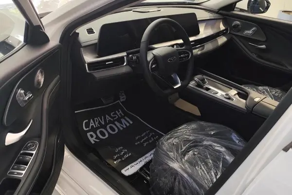 فونیکس، آریزو 8 (Z8)