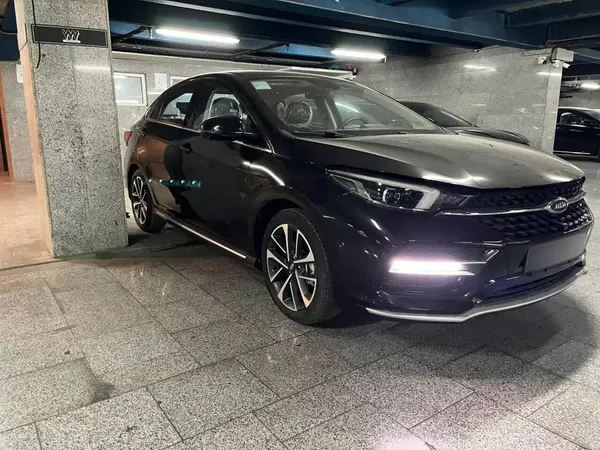 چری، آریزو 6