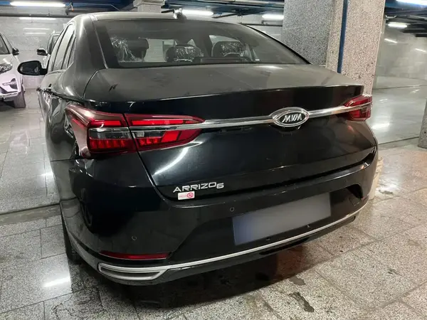 چری، آریزو 6