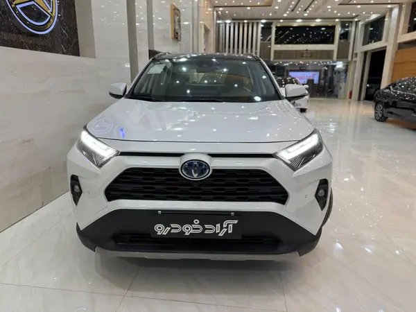 تویوتا، راوفور هیبرید