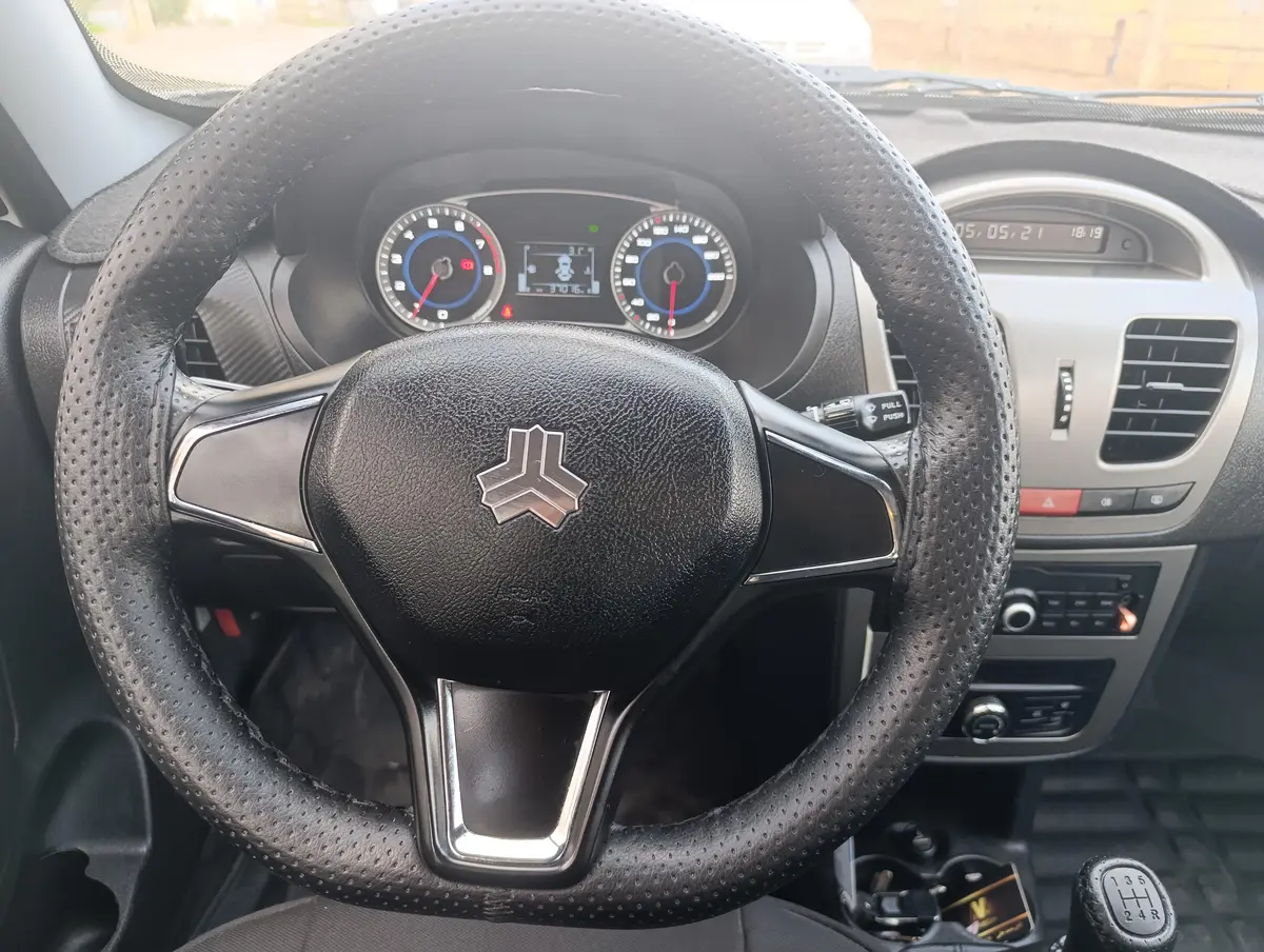 کوییک،  SR