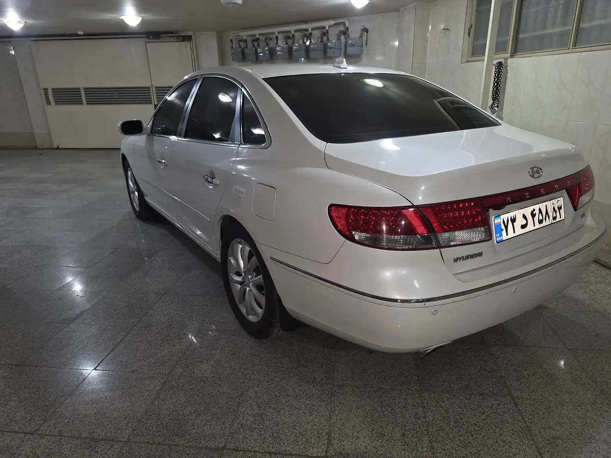 هیوندای،  آزرا (گرنجور)