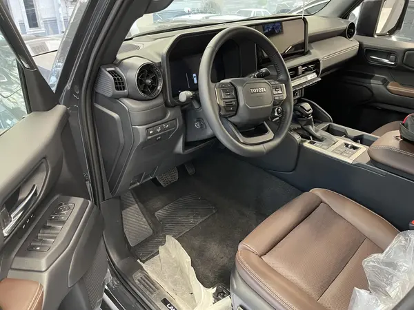 تویوتا، پرادو  چهار در