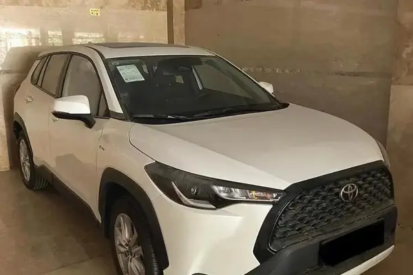 پیش فروش تویوتا، کرولا کراس هیبرید